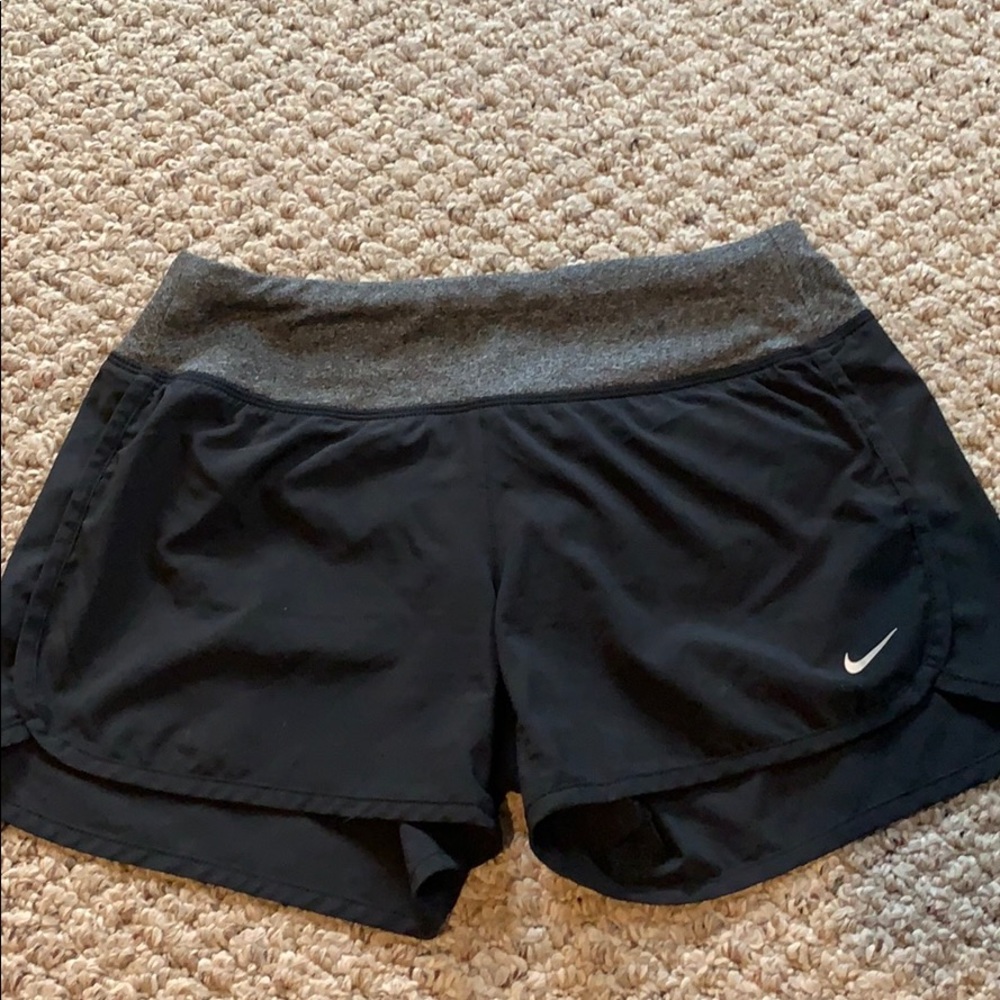 black nike running shorts womens